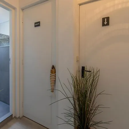 Nina's House 2 