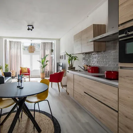 Nina's House 2 